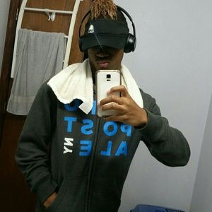 Meet your Posher, Thomas